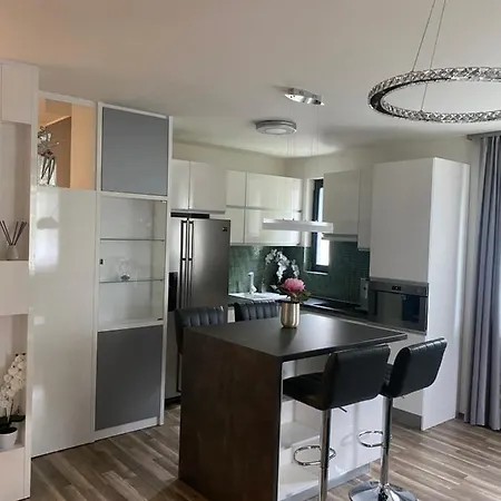 Sun Luxury Apartman * Balatonfured