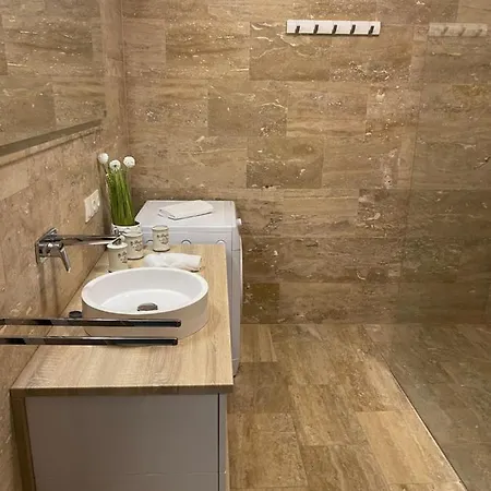 Apartment Sun Luxury Apartman Balatonfured